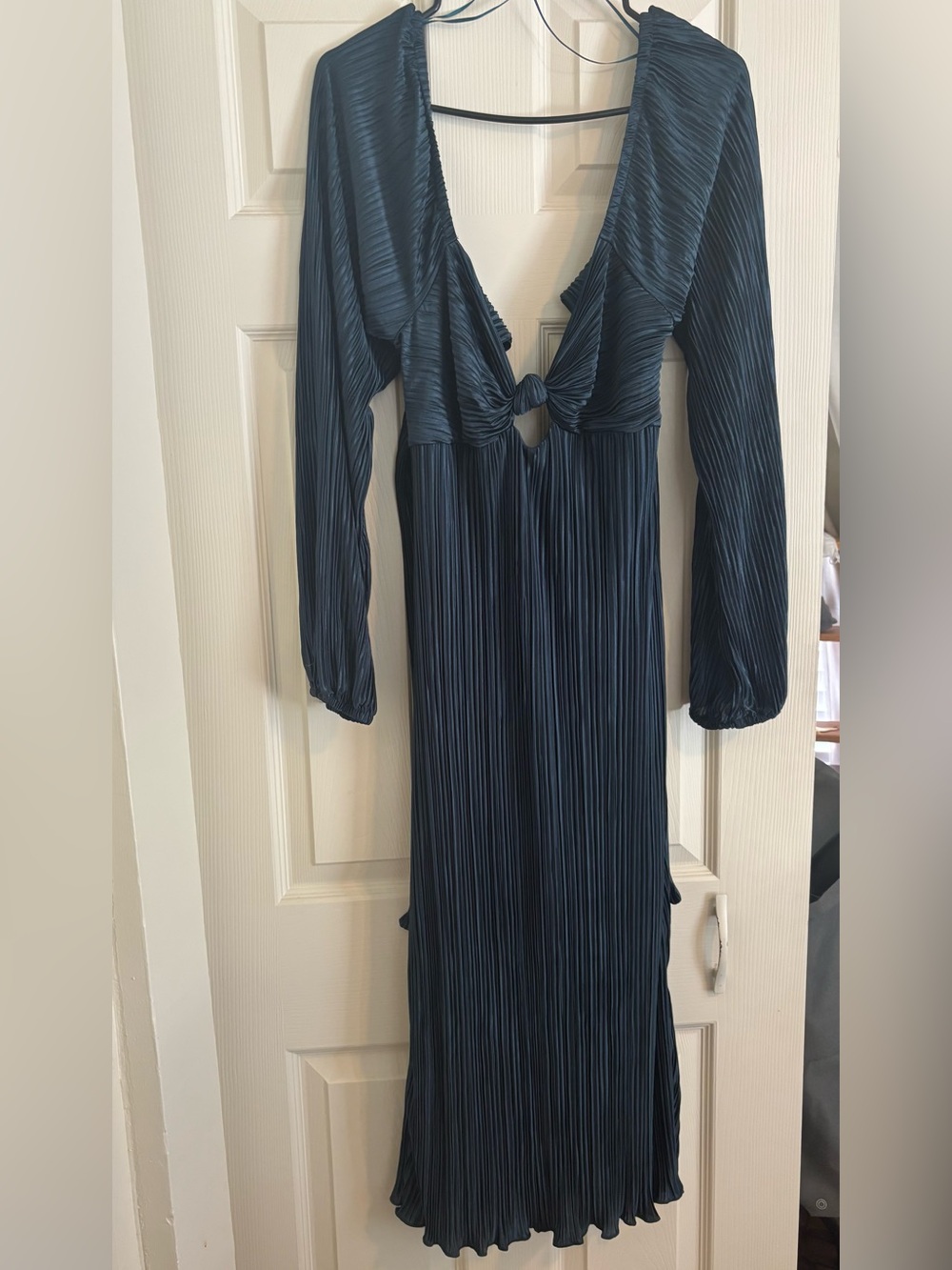 Baltic Born Amani Pleated Midi Dress in Peacock, L